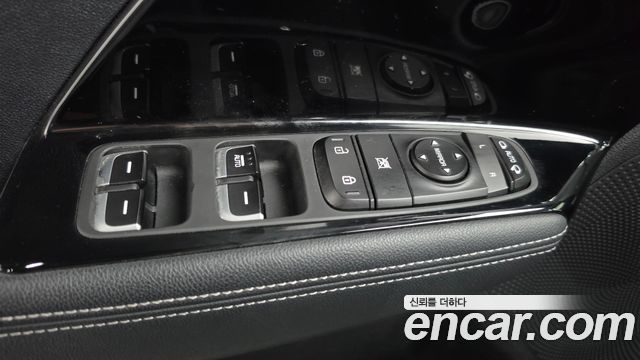 Kia Niro 1.6 HEV Noblesse 2022 — фото 31