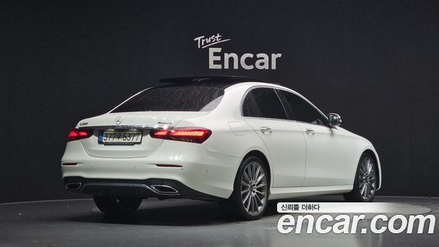 Mercedes-Benz E-Class (W213) E350 4MATIC AMG Line 2021 — фото 2