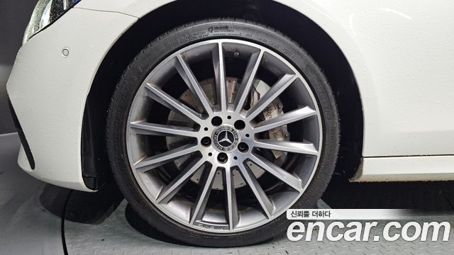 Mercedes-Benz E-Class (W213) E350 4MATIC AMG Line 2021 — фото 5