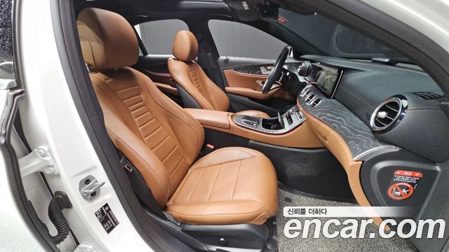 Mercedes-Benz E-Class (W213) E350 4MATIC AMG Line 2021 — фото 11
