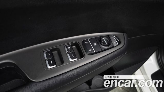 Kia K5 (II) 2.0 MX Style Edition 2018 — фото 21