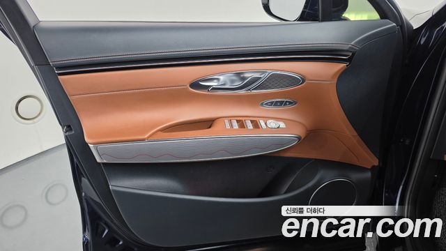 Genesis GV70 2.5T Gasoline AWD 2021 — фото 30
