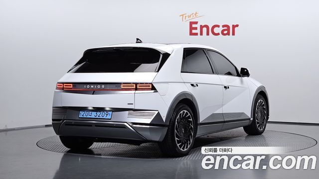 Hyundai Ioniq 5 Long Range AWD Prestige 2022 — фото 2