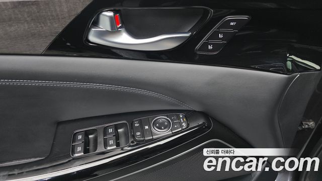 Kia K7 Premier 2.5 GDI Noblesse 2020 — фото 11