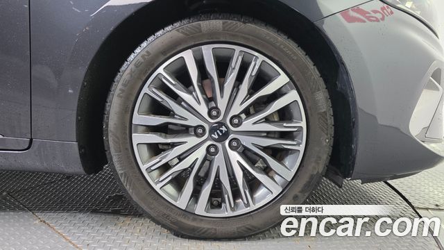 Kia K7 Premier 2.5 GDI Noblesse 2020 — фото 21