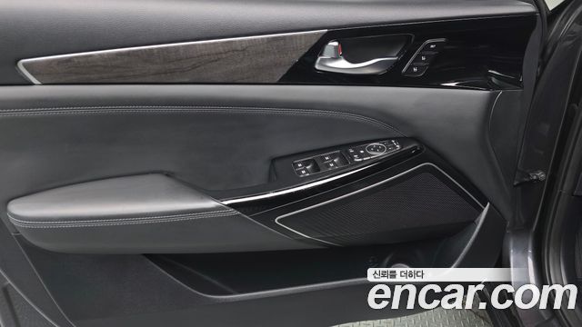 Kia K7 Premier 2.5 GDI Noblesse 2020 — фото 24