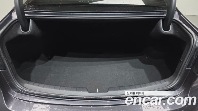 Kia K7 Premier 2.5 GDI Noblesse 2020 — фото 28