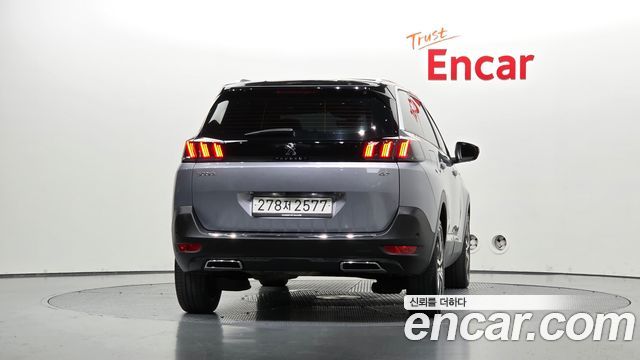 Peugeot 5008 (II) 1.2 Pure Tech GT 2024 — фото 4