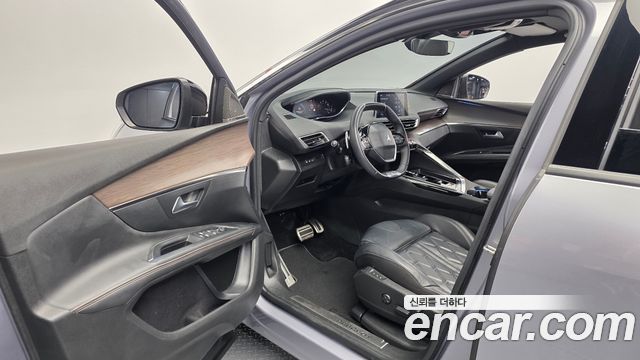 Peugeot 5008 (II) 1.2 Pure Tech GT 2024 — фото 10