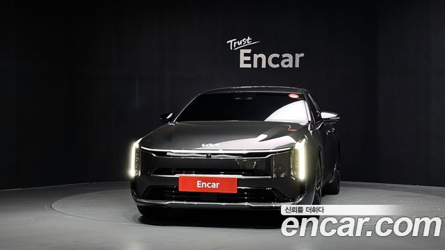 Kia K8 2.5 Gasoline 2WD Noblesse 2025 — фото 3