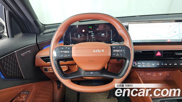 Kia K8 2.5 Gasoline 2WD Noblesse 2025 — фото 13