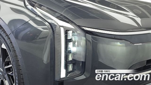 Kia K8 2.5 Gasoline 2WD Noblesse 2025 — фото 22