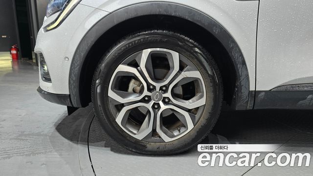 Renault Korea XM3 1.3 TCe RE Signature 2020 — фото 5