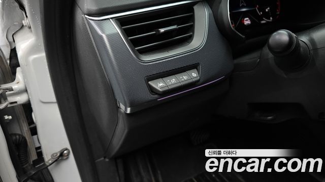 Renault Korea XM3 1.3 TCe RE Signature 2020 — фото 16
