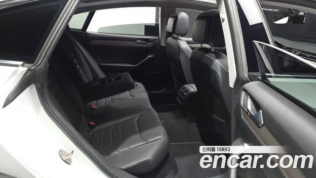Volkswagen Arteon 2.0 TDI Premium 2020 — фото 12