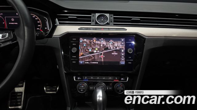 Volkswagen Arteon 2.0 TDI Premium 2020 — фото 14