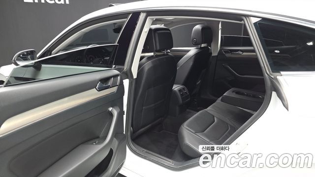 Volkswagen Arteon 2.0 TDI Premium 2020 — фото 26