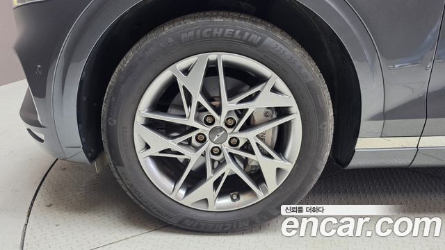 Genesis GV70 2.5T Gasoline 2WD 2023 — фото 5