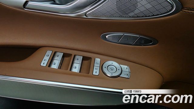 Genesis GV70 2.5T Gasoline 2WD 2023 — фото 31