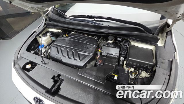 Kia Carnival 9-Seater Hi-Limousine Noblesse Special 2019 — фото 6