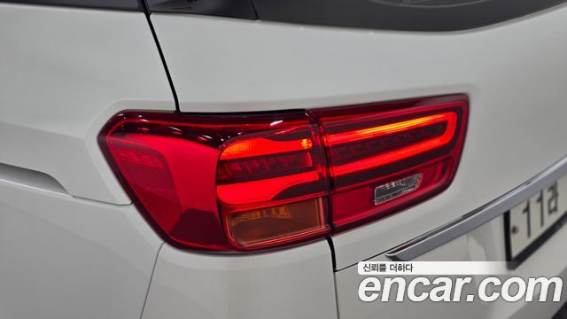 Kia Carnival 9-Seater Hi-Limousine Noblesse Special 2019 — фото 23