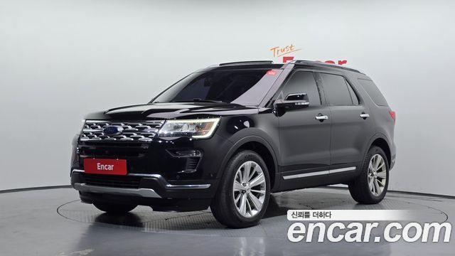 Ford Explorer 2.3 Limited 4WD 5th