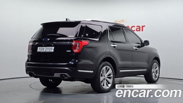 Ford Explorer 2.3 Limited 4WD 5th 2018 — фото 2