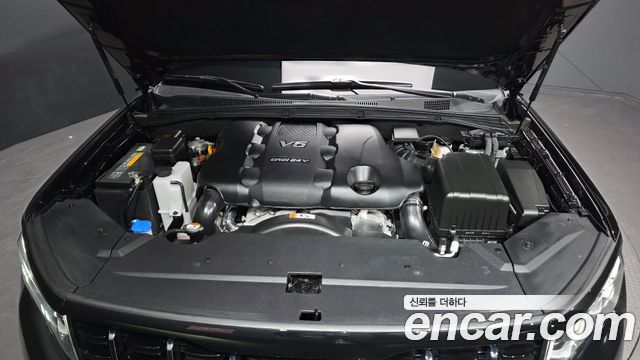 Kia Mohave The Master Diesel 3.0 4WD 6-Seater Masters Gravity 2024 — фото 6