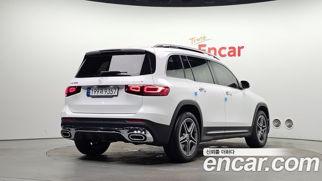 Mercedes-Benz GLB-Class (X247) GLB250 4MATIC 2022 — фото 2