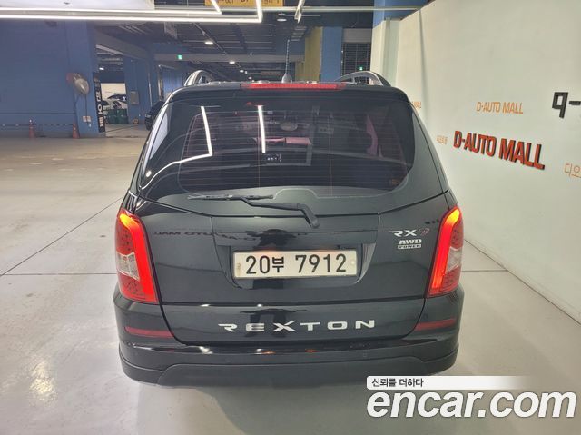 KG Mobility (SsangYong) Rexton W 2.0 4WD RX7 Luxury 2015 — фото 6