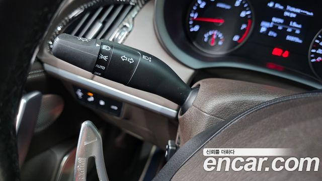 Kia Stinger 2.0 Turbo 2WD Platinum 2019 — фото 27