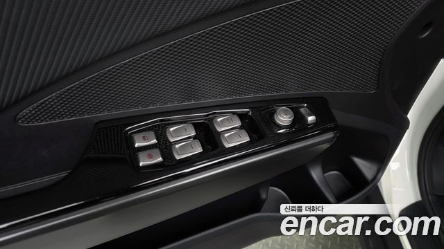 KG Mobility (SsangYong) Tivoli Air 1.6 IX 2WD 2017 — фото 18