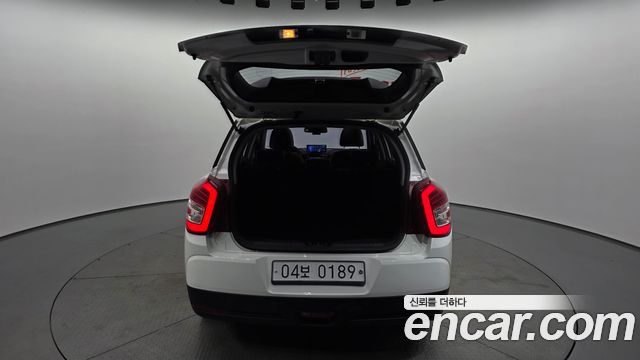 KG Mobility (SsangYong) Tivoli Air 1.6 IX 2WD 2017 — фото 20
