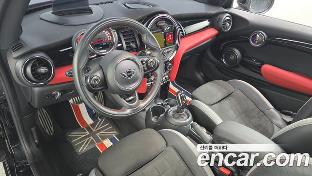 MINI Cooper S JCW 3rd Generation 2020 — фото 7