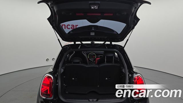 MINI Cooper S JCW 3rd Generation 2020 — фото 17
