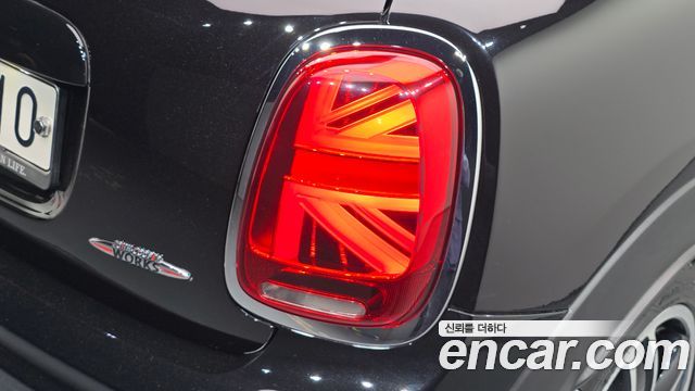 MINI Cooper S JCW 3rd Generation 2020 — фото 23