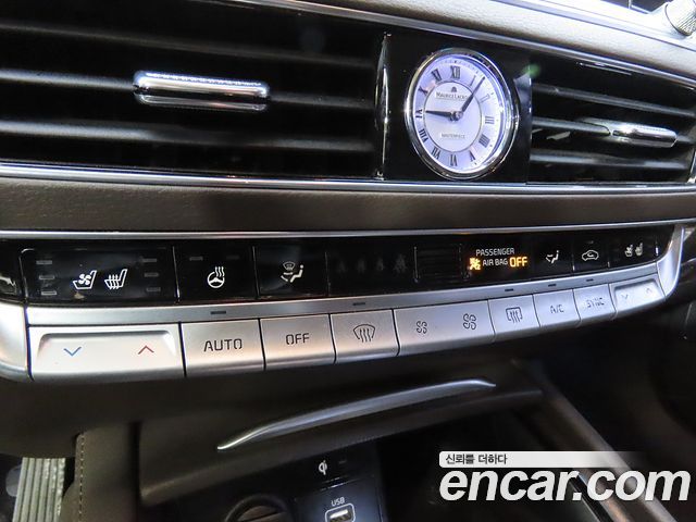 Kia K9 3.8 GDI AWD PlatinumⅡ 2020 — фото 18