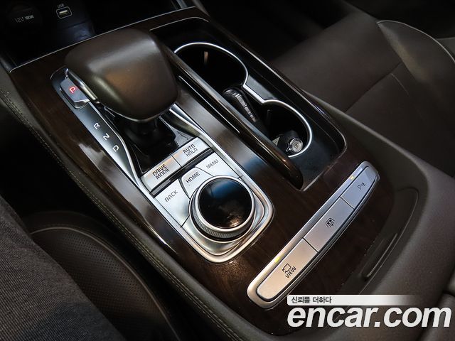 Kia K9 3.8 GDI AWD PlatinumⅡ 2020 — фото 21