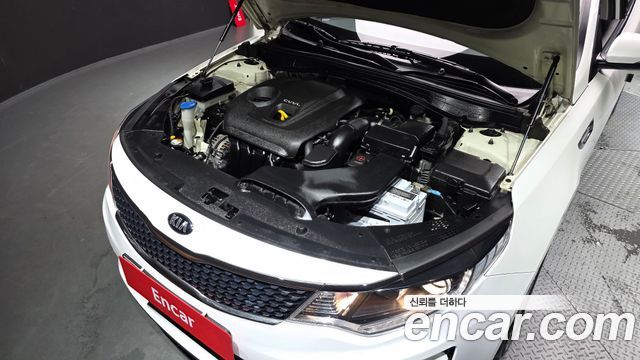 Kia K5 (II) 2.0 MX Prestige 2016 — фото 6