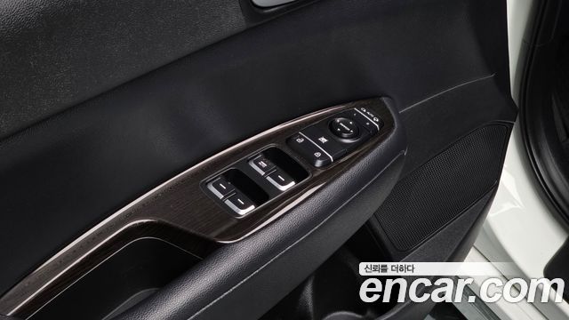 Kia K5 (II) 2.0 MX Prestige 2016 — фото 16