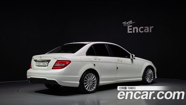Mercedes-Benz C-Class (W204) C220 CDI 2014 — фото 2