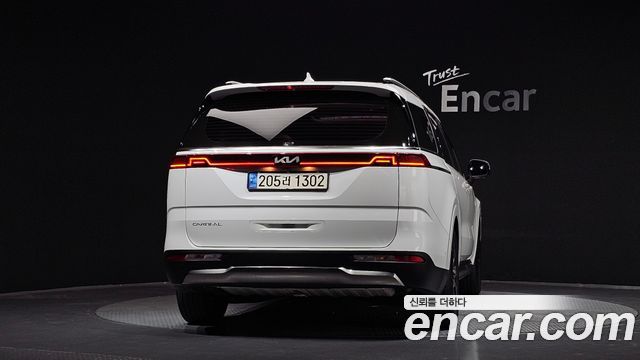Kia Carnival (IV) Diesel 9-Seater Signature 2023 — фото 4