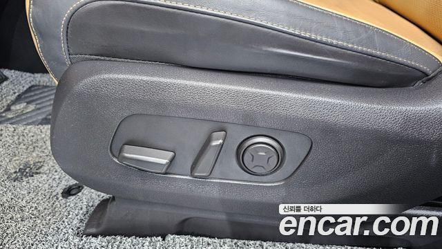Kia Carnival (IV) Diesel 9-Seater Signature 2023 — фото 27