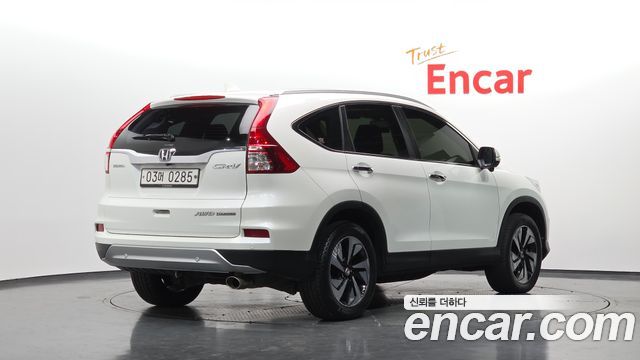 Honda CR-V 4WD Touring 4th 2016 — фото 2