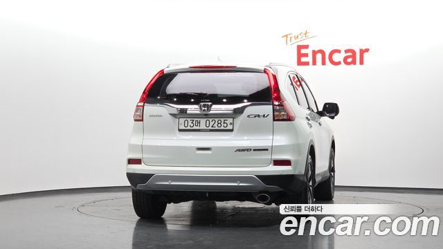 Honda CR-V 4WD Touring 4th 2016 — фото 4