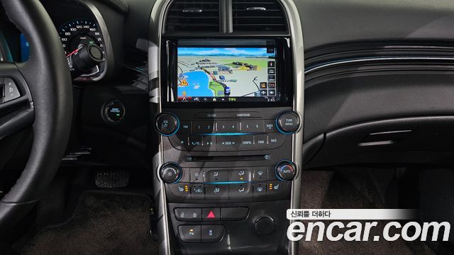 Chevrolet Malibu 2.0 LT Deluxe Pack 2015 — фото 14