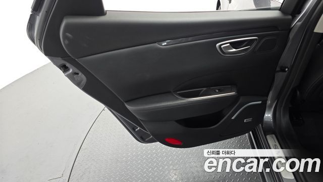Renault Korea SM6 2.0 GDe LE 2016 — фото 25