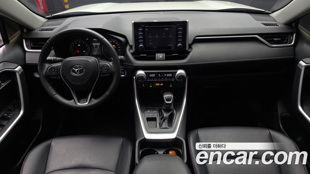 Toyota RAV4 (V) 2.5 2WD 2019 — фото 7