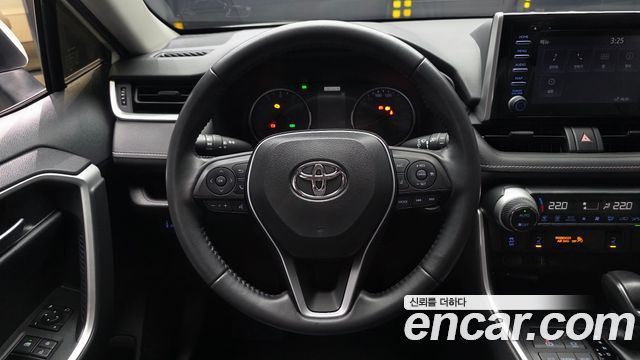 Toyota RAV4 (V) 2.5 2WD 2019 — фото 13