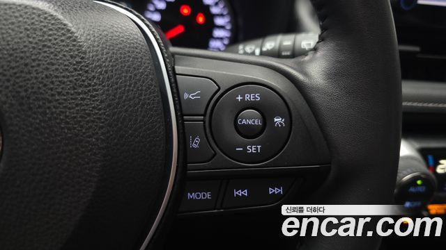 Toyota RAV4 (V) 2.5 2WD 2019 — фото 19
